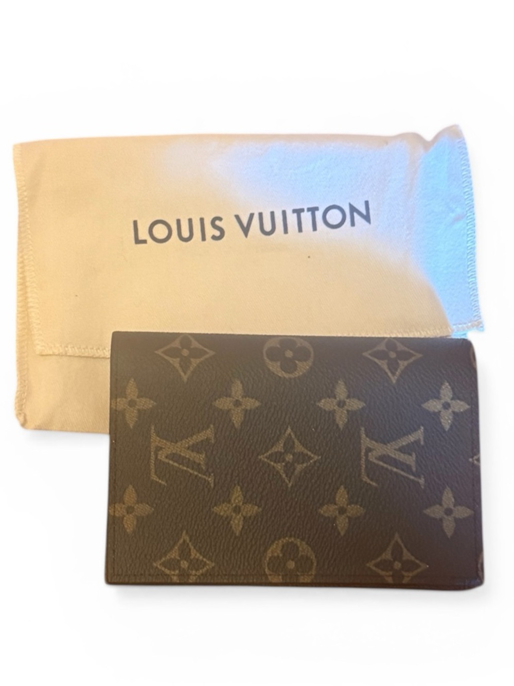 Brand New Louis Vuitton Passport Holder